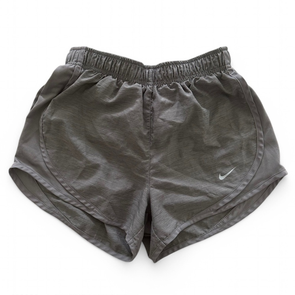 NWOT NIKE‎ Women’s Tempo Dri-FIT 3” Running Shorts – Grey– Size Extra Small (XS)